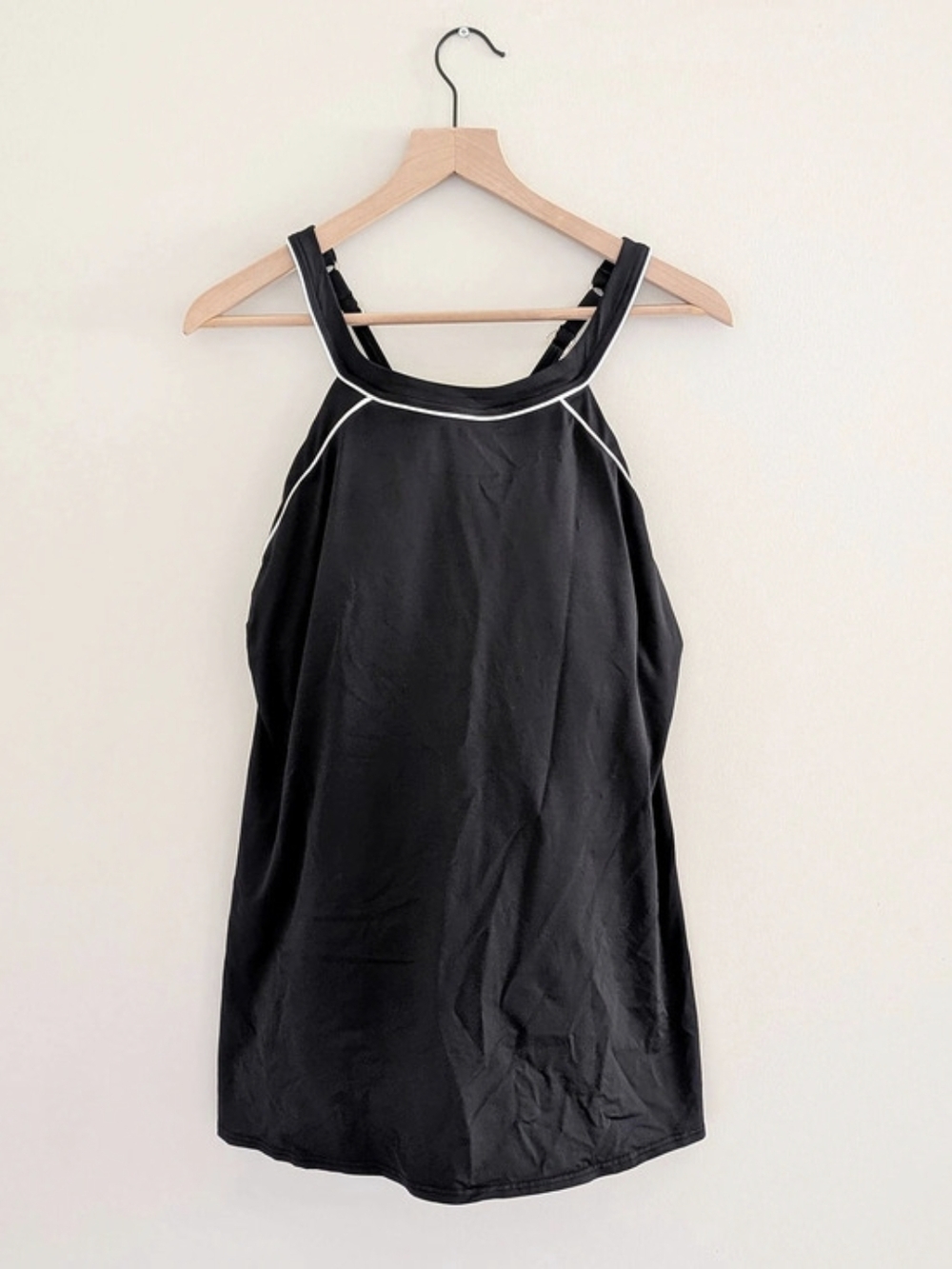LANDS' END Black Tankini Swimsuit Top Size 12P Like New
